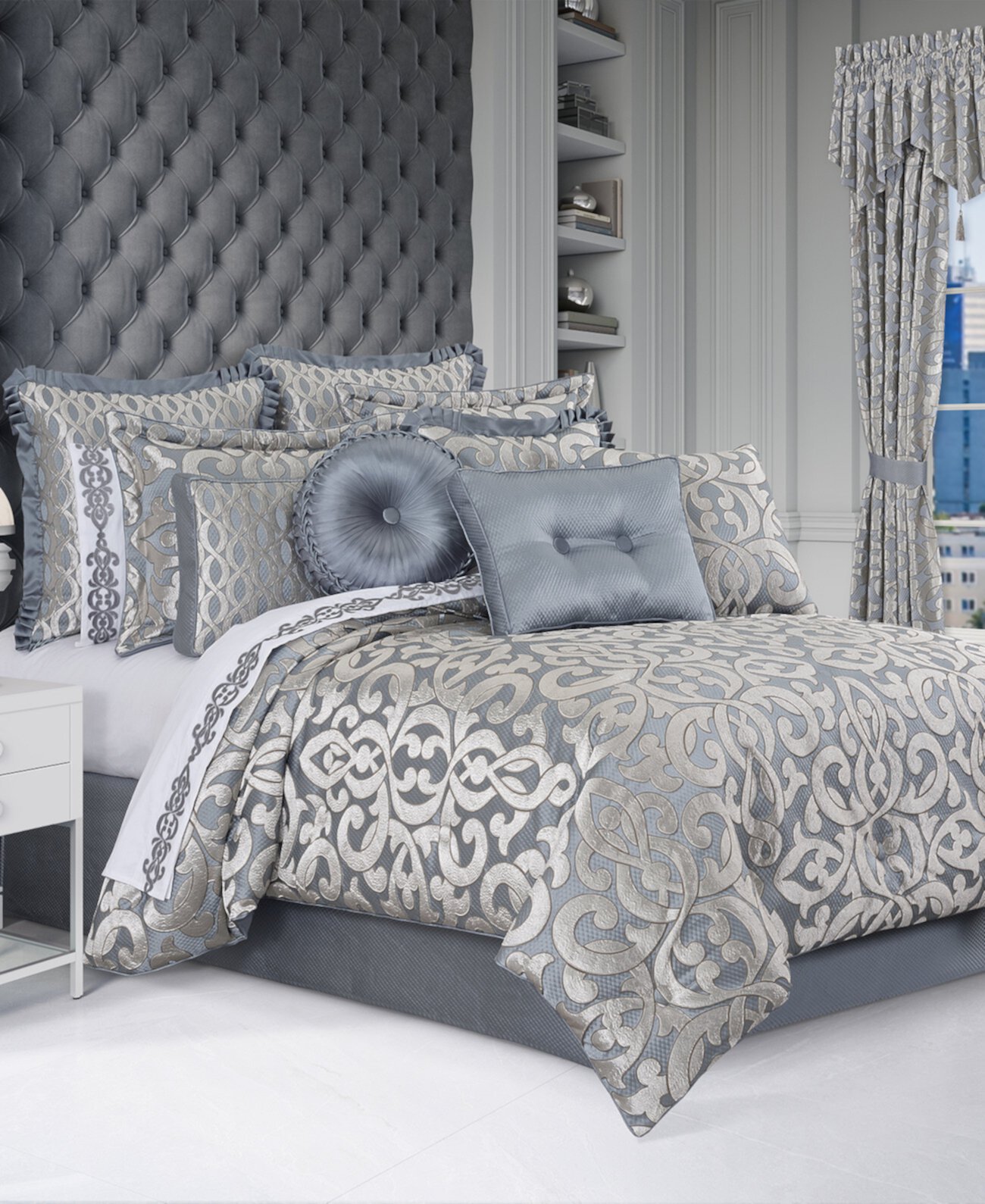 Barocco 4-Pc. Comforter Set, Queen J Queen New York