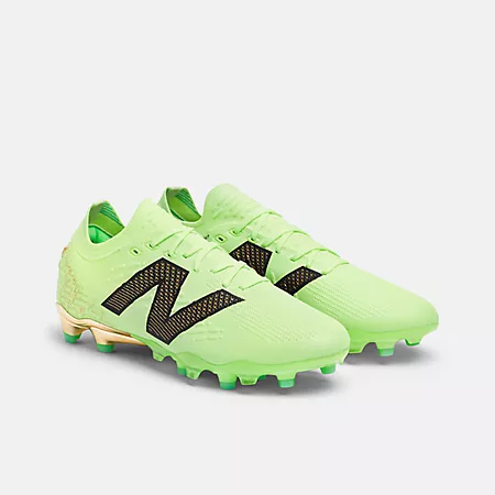 TEKELA PRO LOW FG V4+ New Balance