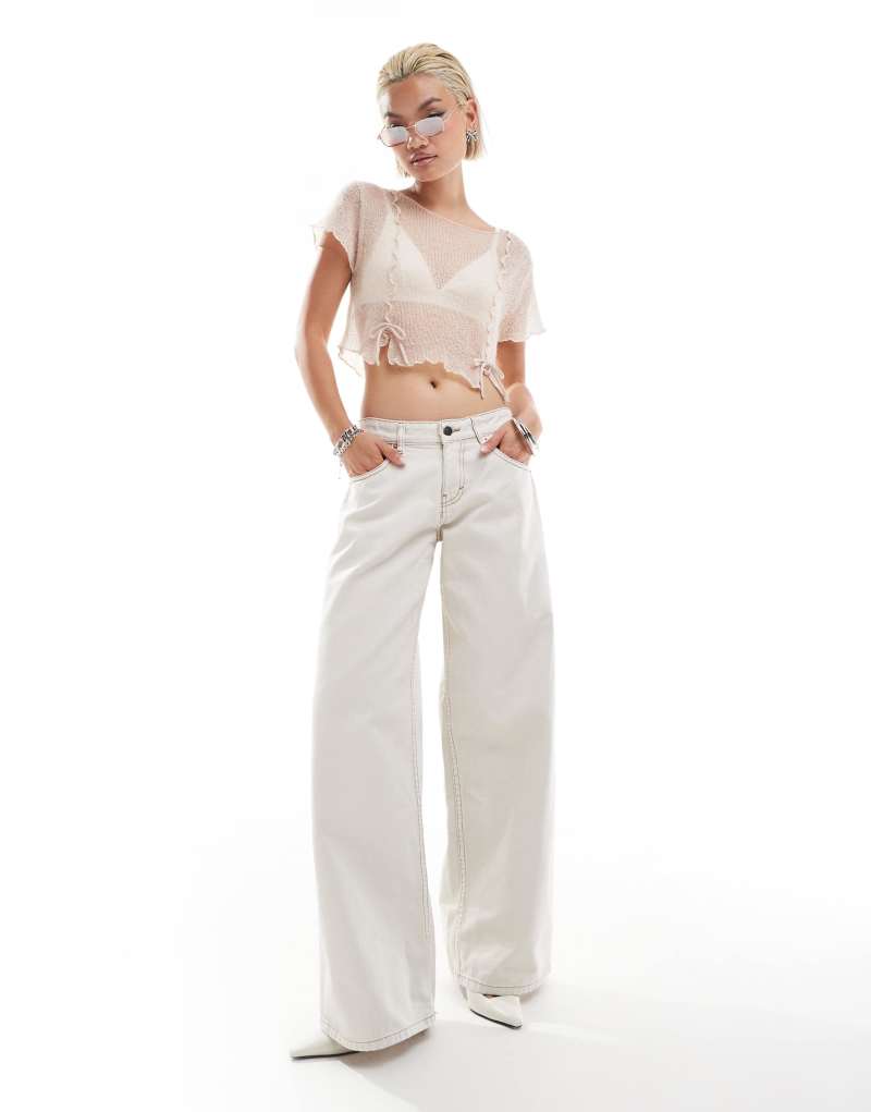 Motel roomy wide leg low rise jeans in off-white Motel