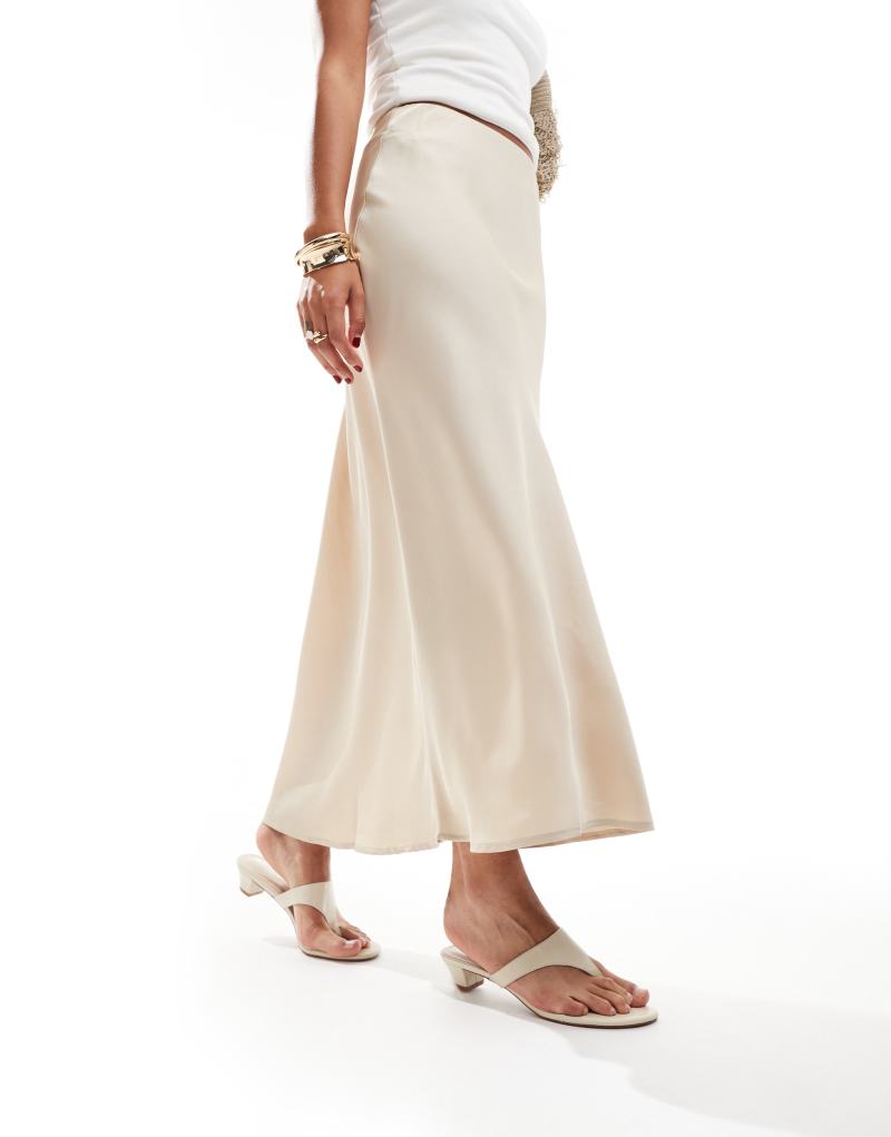 Vila satin maxi skirt in sand Vila