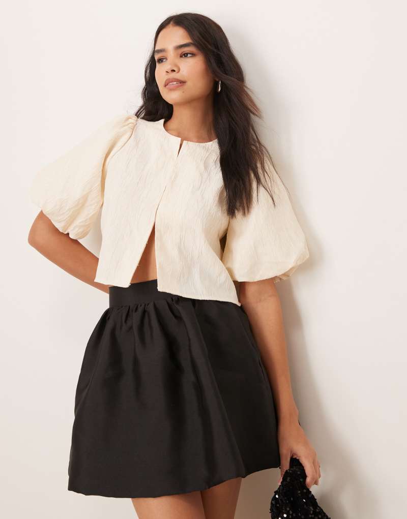 YAS structured puff sleeve jacquard top in cream     Yas