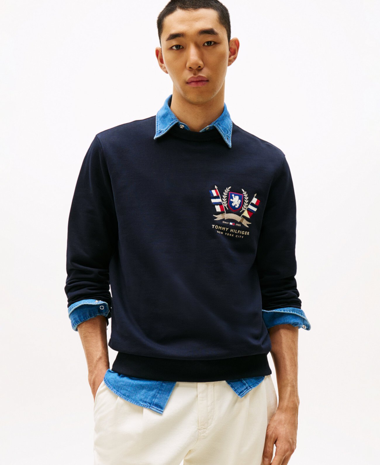 Men's Embroidered Crest Sweatshirt Tommy Hilfiger