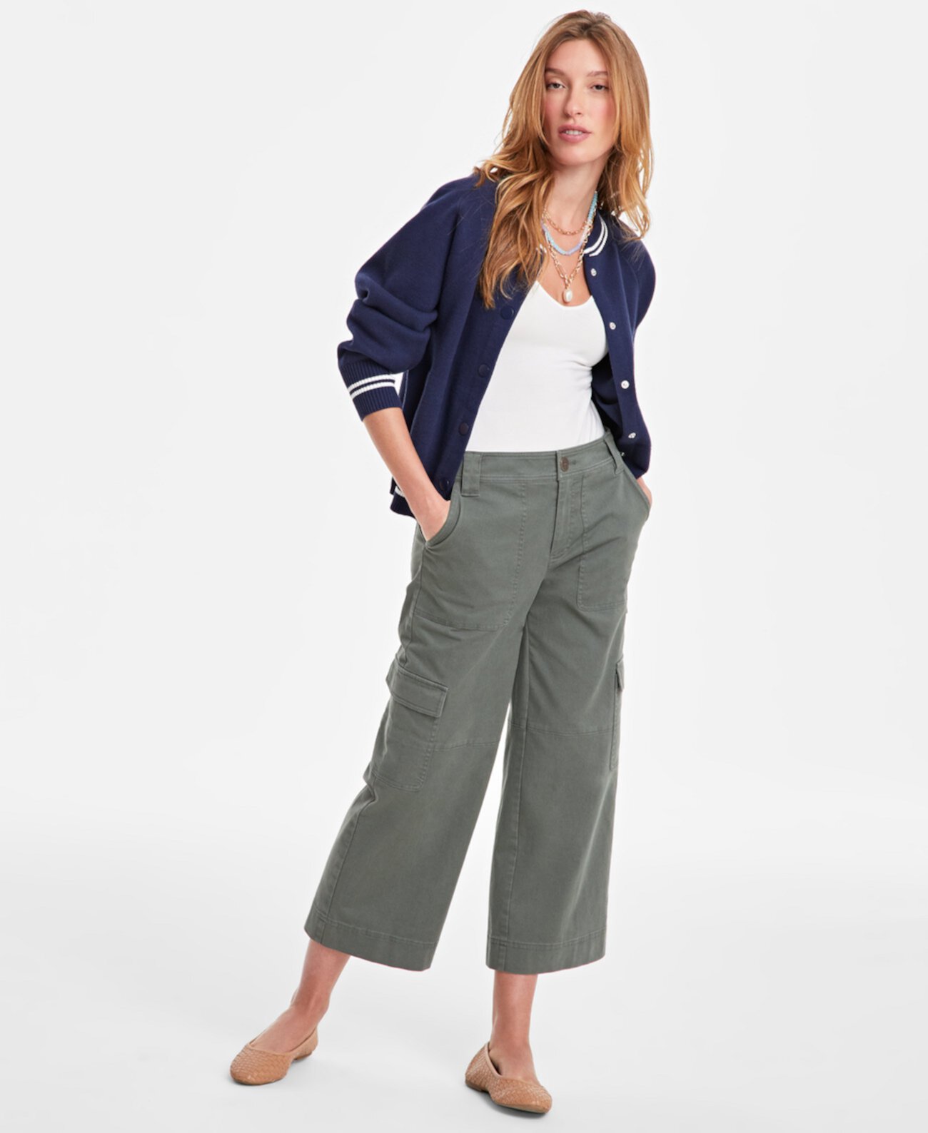 Women's Cropped Mid Rise Wide Leg Cargo Pants, Exclusively at Macy's On 34th