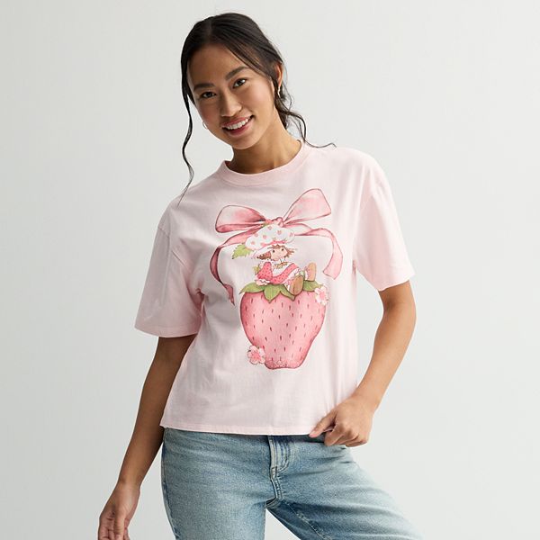 Juniors' Strawberry Shortcake Pink Bow Cropped Graphic Tee Licensed Character