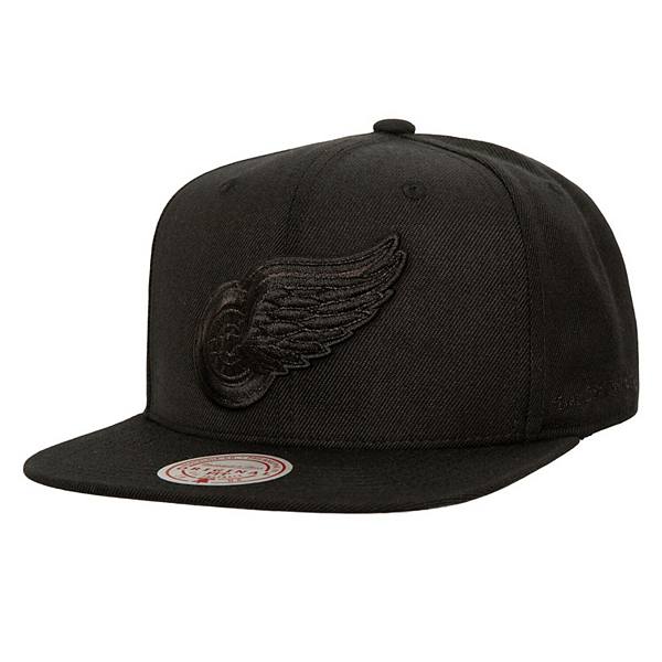 Men's Mitchell & Ness Black Detroit Red Wings Soul Strike Pearl Tonal Snapback Hat Mitchell & Ness