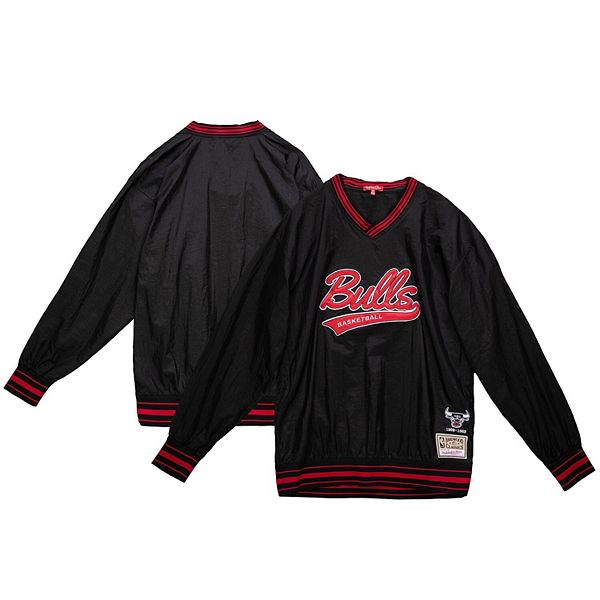 Women's Mitchell & Ness  Black Chicago Bulls Hardwood Classics V-Neck Pullover Sweatshirt Mitchell & Ness