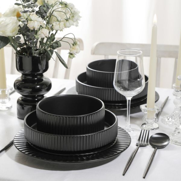 Christian Siriano New York® Lusso 32-Piece Dinnerware Stoneware Set Christian Siriano