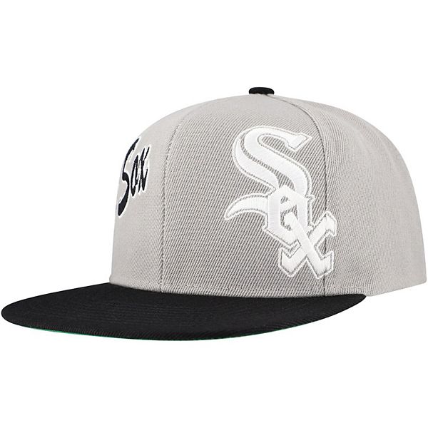 Men's Mitchell & Ness Gray Chicago White Sox Knock Out Panel Snapback Hat Mitchell & Ness