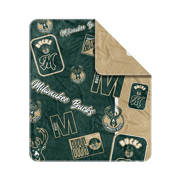 Milwaukee Bucks 50" x 60" Dream Weave Throw Blanket Logo Brand