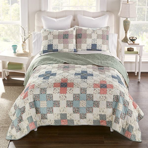 Donna Sharp April Patch Pieced Cotton Quilt Set with Shams Donna Sharp