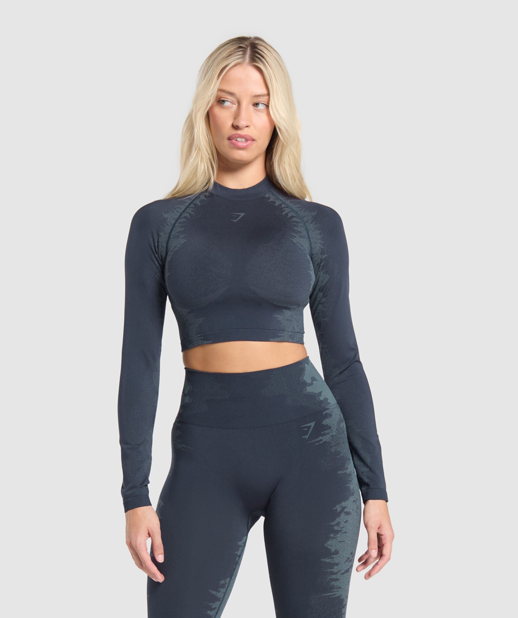 Caged Seamless Long Sleeve Crop Top Gymshark