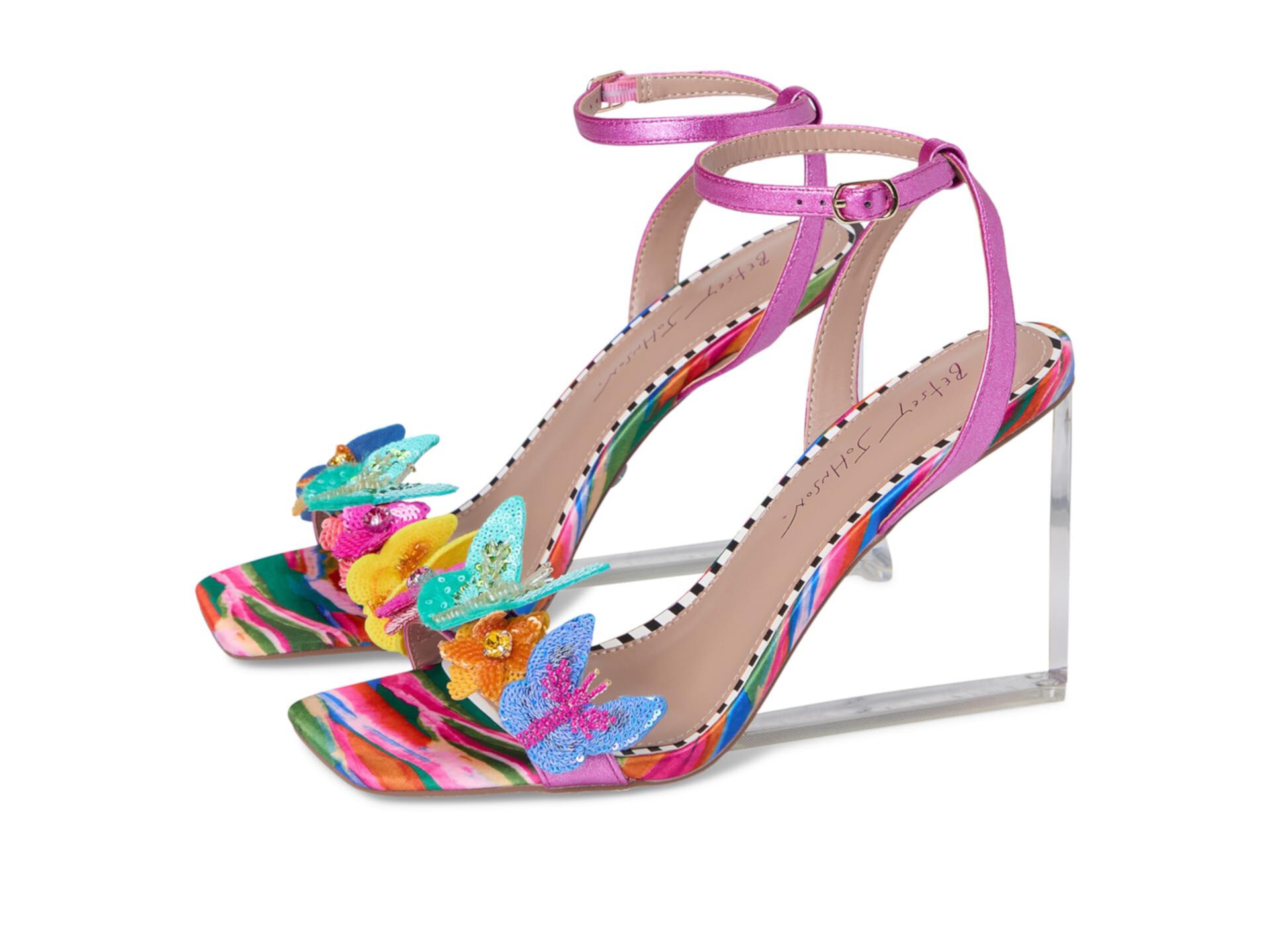 Apolo Betsey Johnson