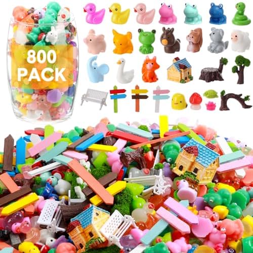 Barydat 800 Pcs Mini Resin Animals Figures Bulk Minatures Garden Accessories Miniature Figurines Toys for Pranks Hide Little Things Tiny Resin Toys for Crafts Christmas Dollhouse Garden Decoration Barydat