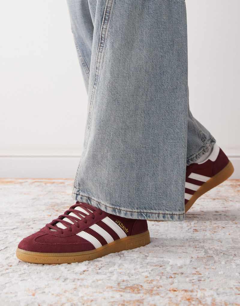 adidas Originals Handball Spezial sneakers in burgundy Adidas