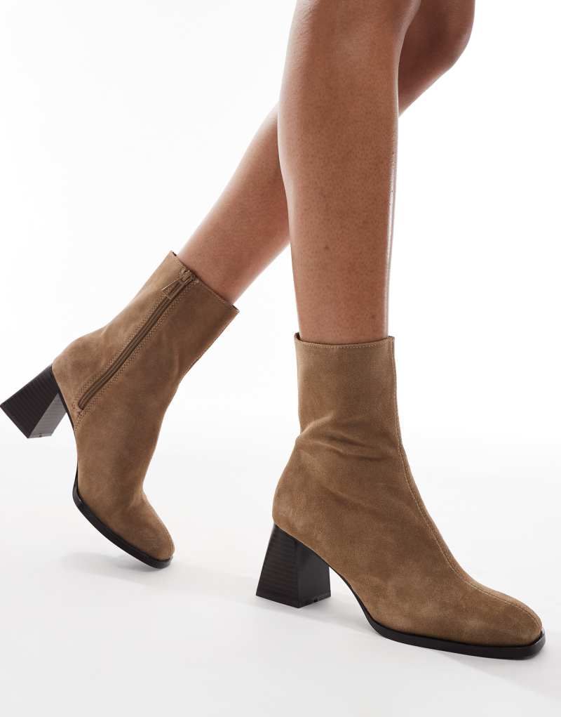 Stradivarius heeled ankle boots in tan suede  Stradivarius