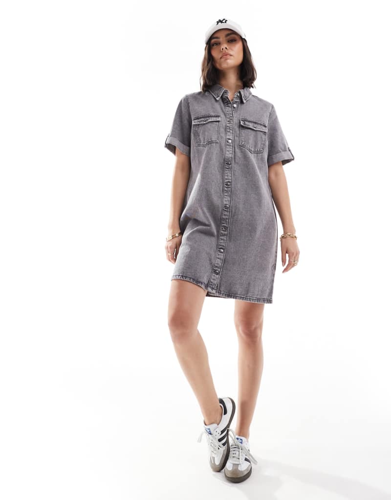 Vero Moda short sleeved denim mini dress in gray Vero Moda