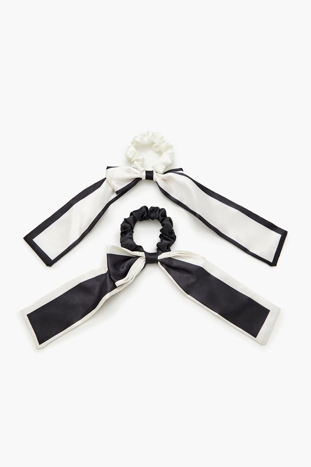 Two-Tone Bow Hair Scrunchie Set Forever21