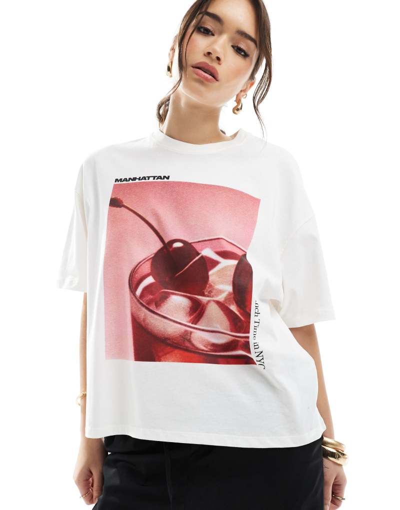 Bershka oversized boxy T-shirt with cherry print Bershka