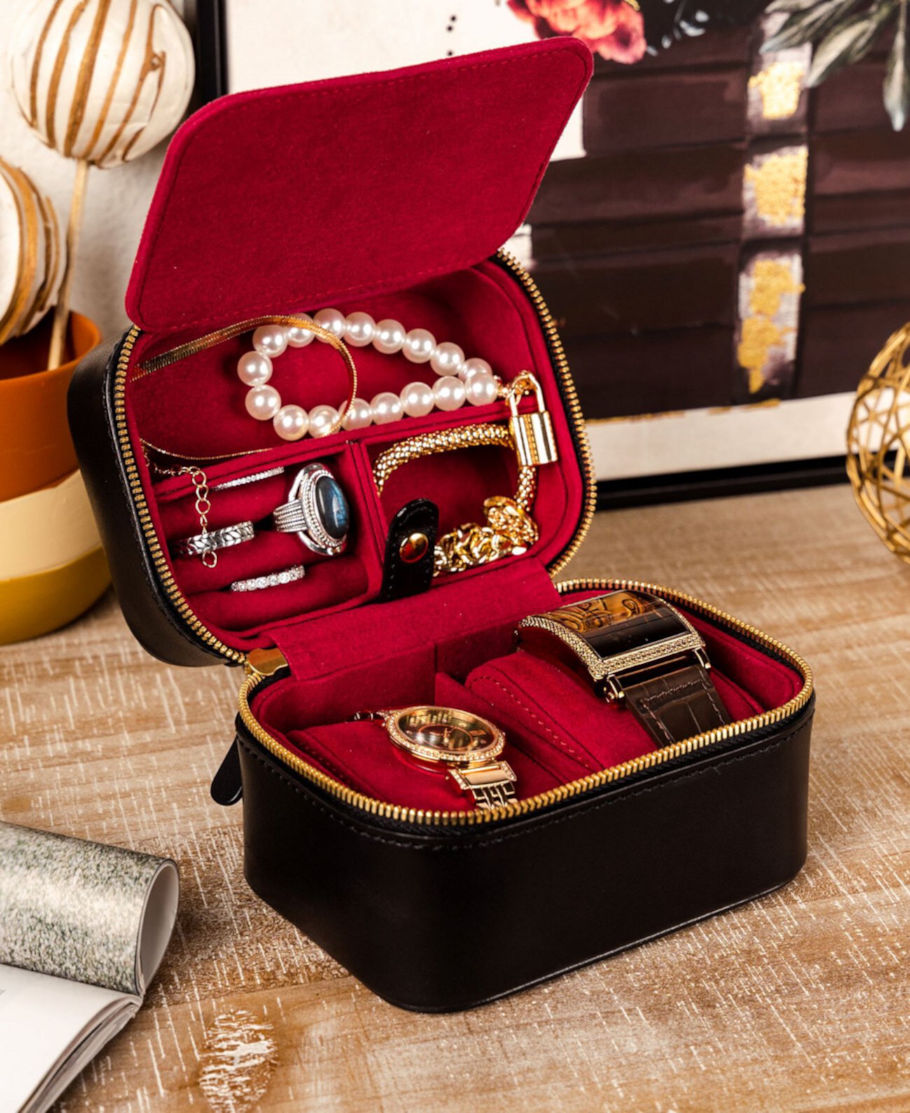 Leather Jewelry & Watch Box Old Trend