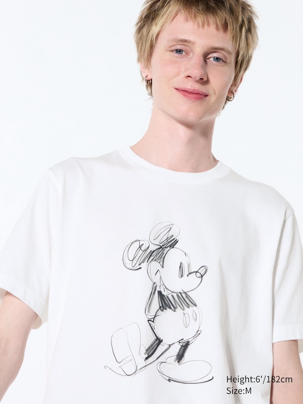 Mickey Stands UT Graphic T-Shirt Uniqlo