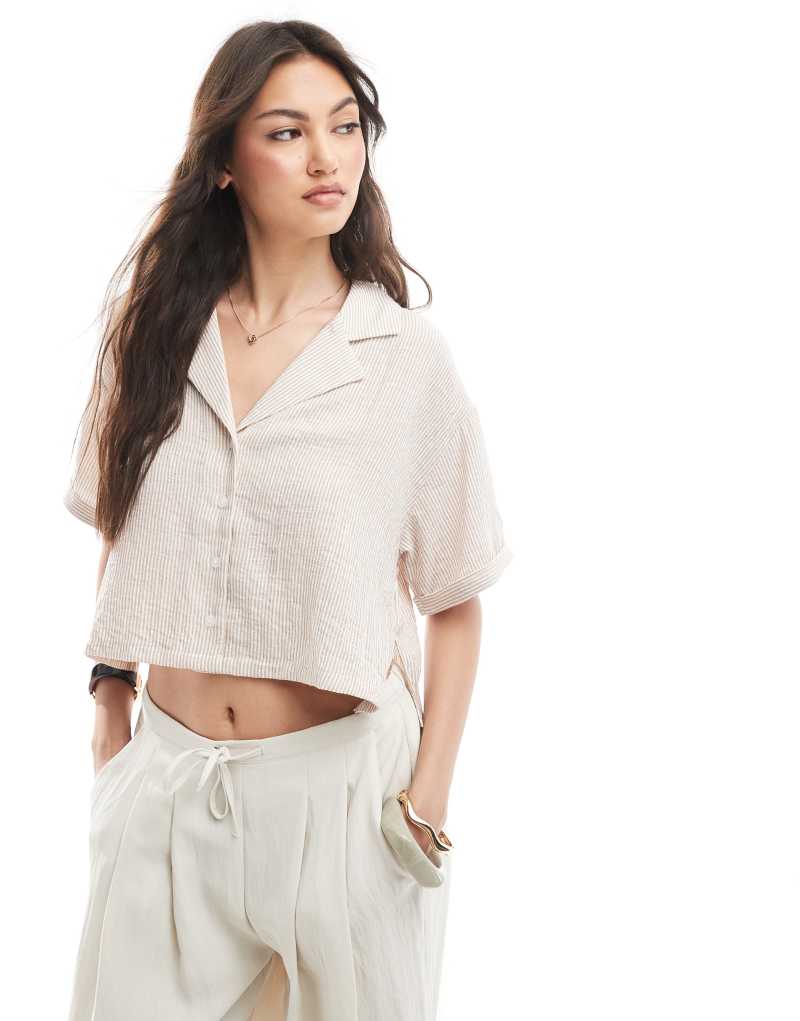 Bershka linen look short sleeve boxy shirt in beige stripe Bershka