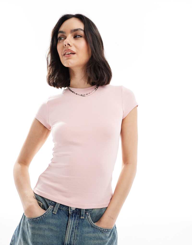 Bershka short sleeve baby tee in baby pink Bershka