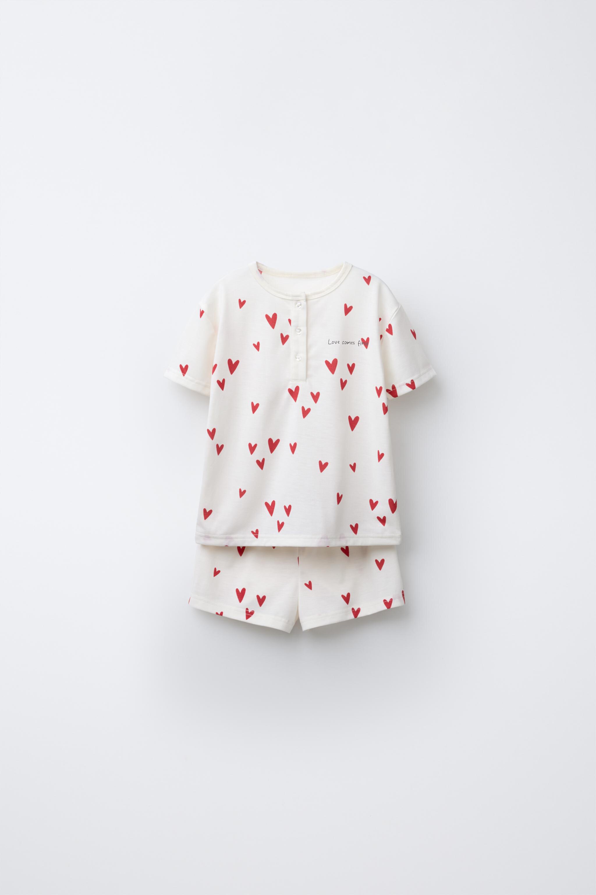 2-6 YEARS/ HEART PRINT T-SHIRT AND BERMUDA SHORTS PAJAMAS Zara