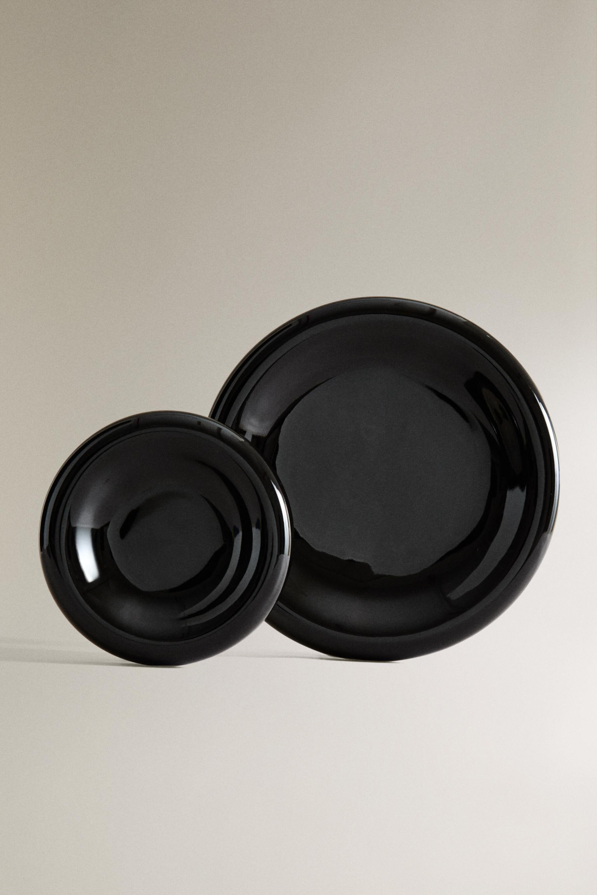 SHINY STONEWARE TRAY Zara Home