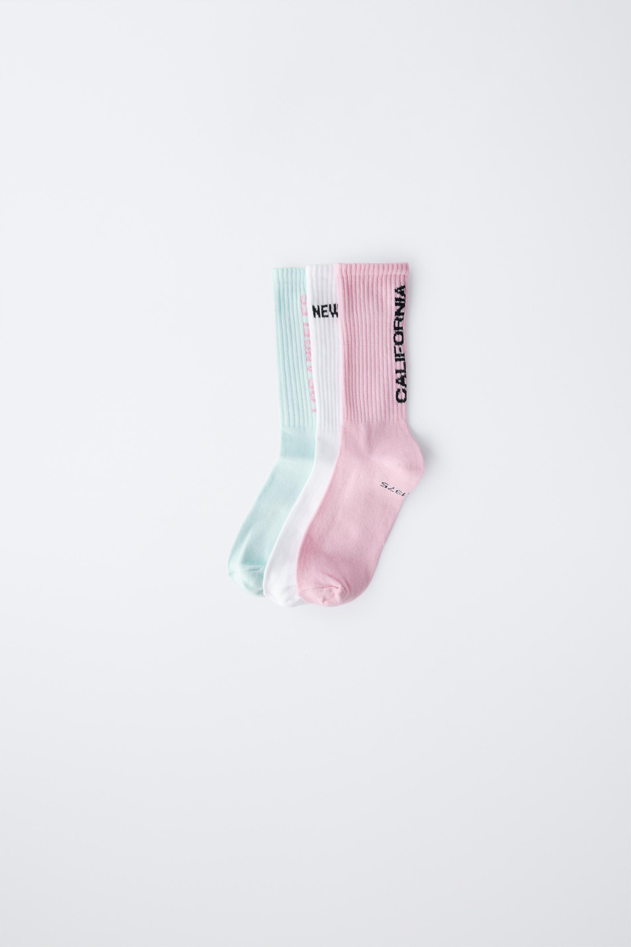 THREE-PACK OF TEXT PRINT LONG SOCKS Zara